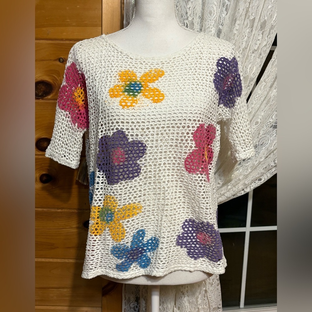 Vintage 90s Marusa Josaco Crochet Flower Top One Size Handmade Look USA